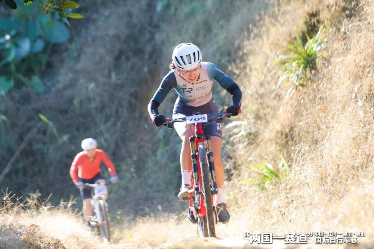 全力沖刺后-JAVA車隊(duì)2025收官成績來啦！