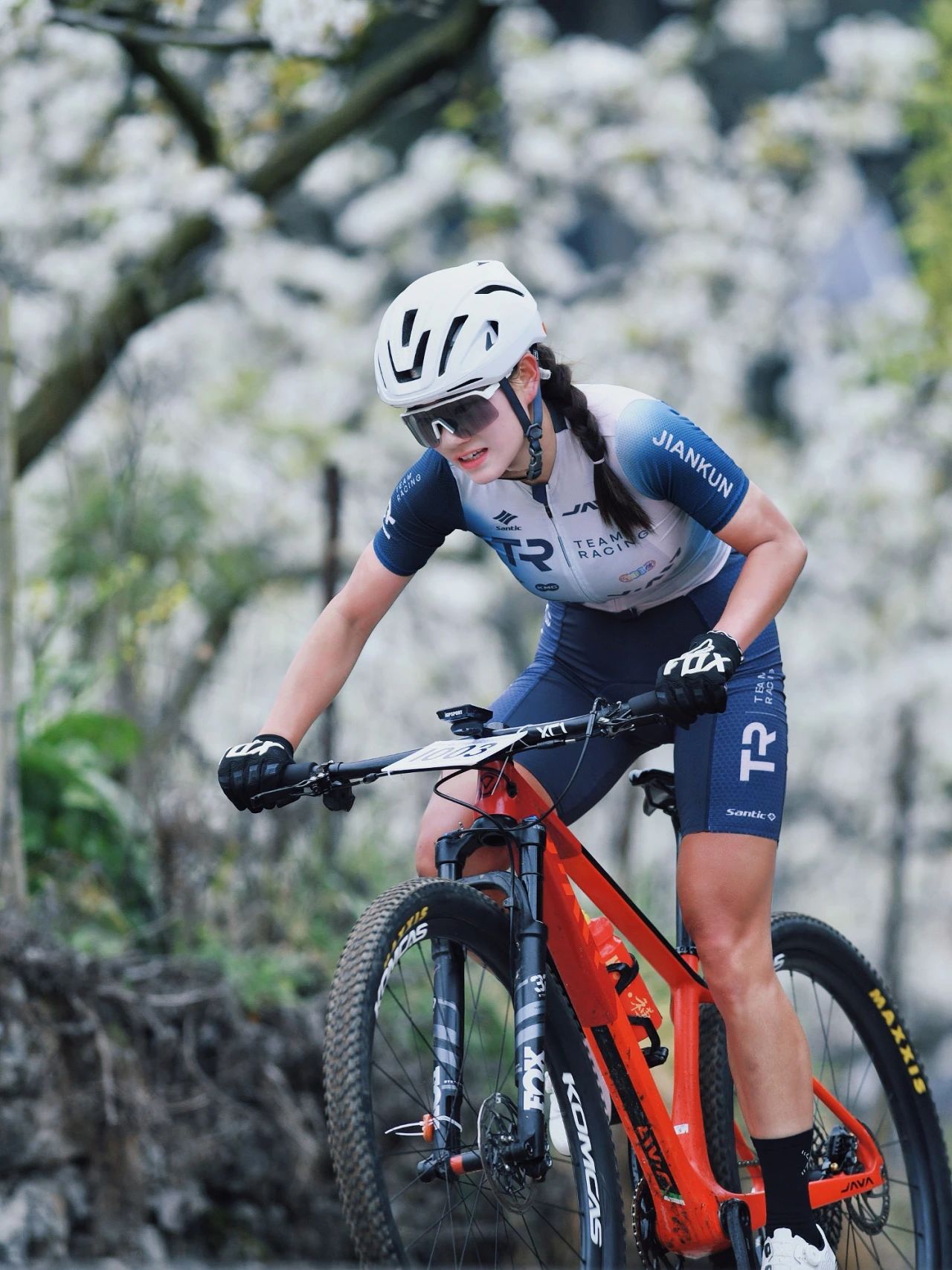 見證非凡時刻！JAVA - JIANKUN車隊全國騎跡正當時