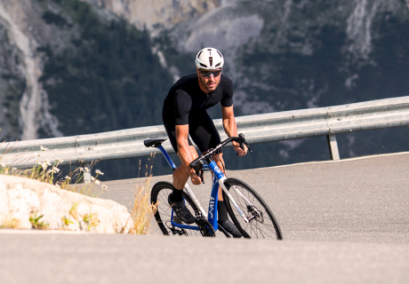 如何設(shè)置山地自行車避震系統(tǒng)